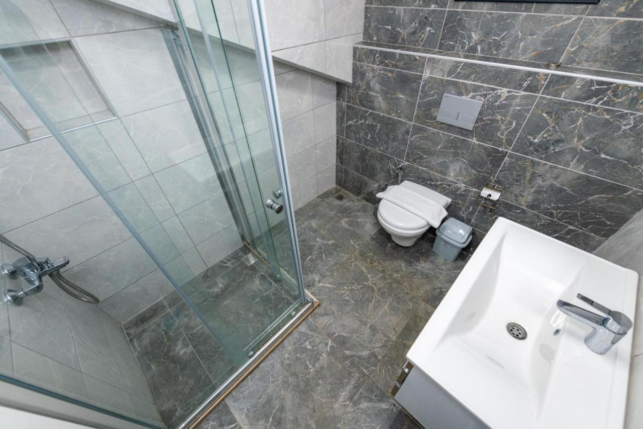 4 Bedroom Holiday Villa In Hisaroenue Oeluedeniz- Gold Rose フェティエ エクステリア 写真